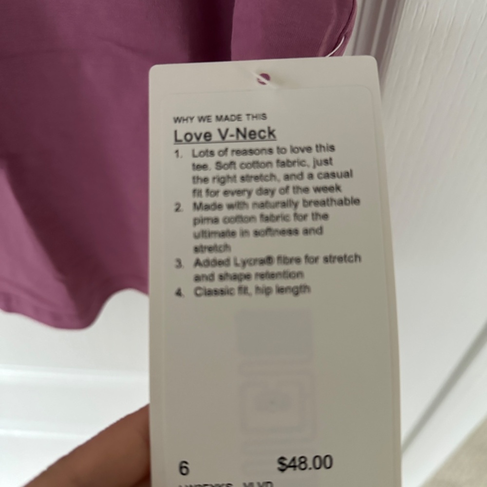 Lululemon love vneck - Picture 3 of 3